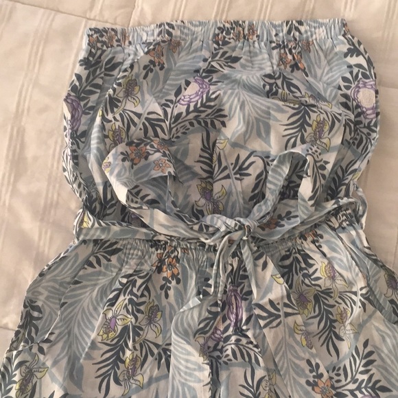 BRAND NEW**Plum Pretty Sugar Romper ll Strapless - Picture 5 of 6